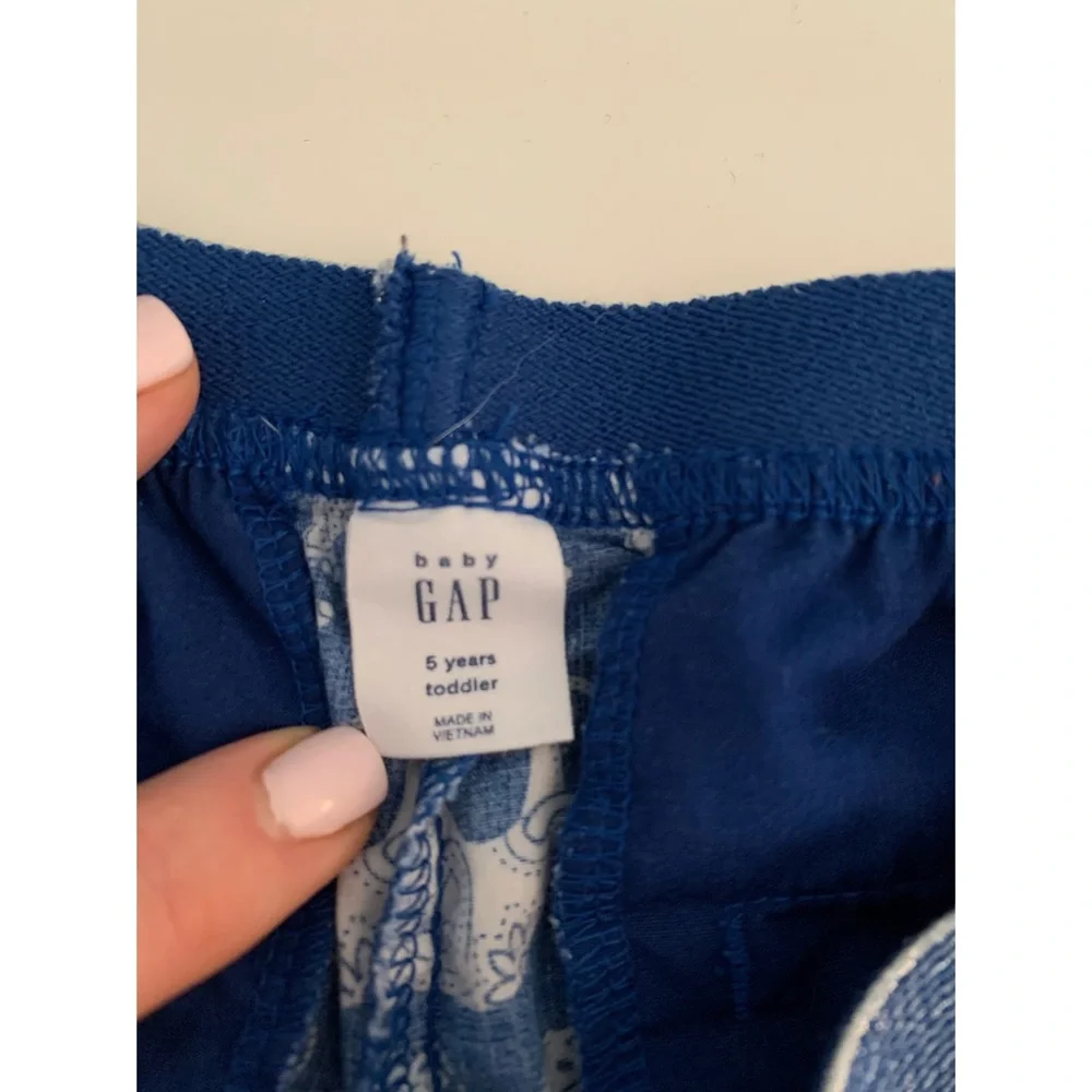 GAP ugh why